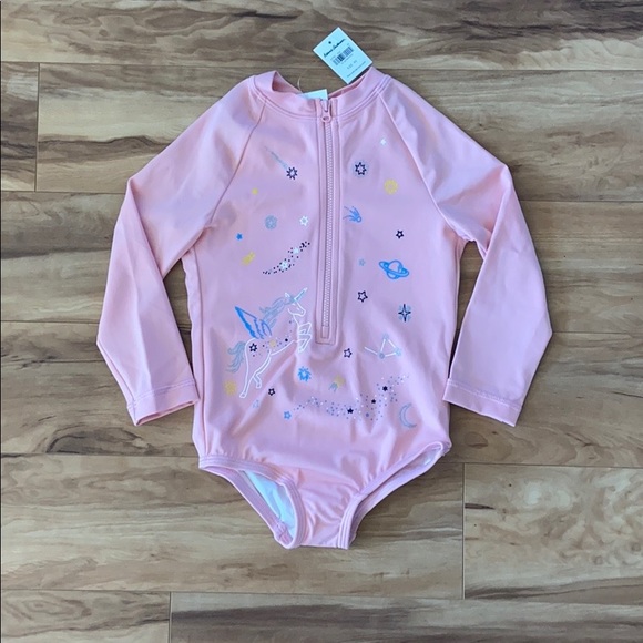 Hanna Andersson Sunblock Unicorn Art One Piece - Picture 2 of 16